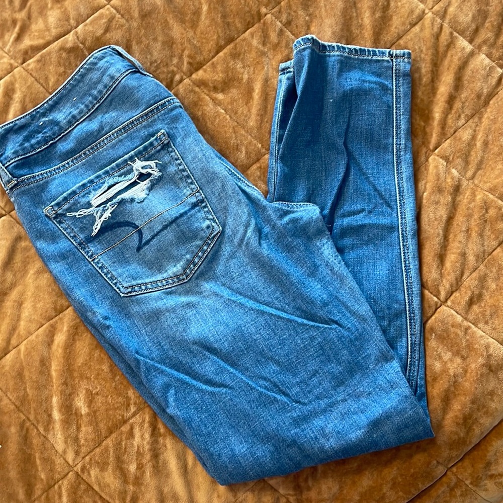 American Eagle TomGirl Jeans!!